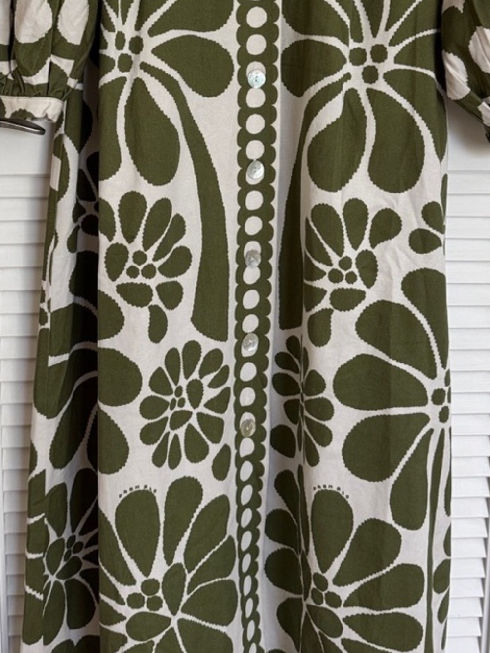 FARM Rio Olive & White Floral V-Neck Maxi Dress - Picture 7 of 9